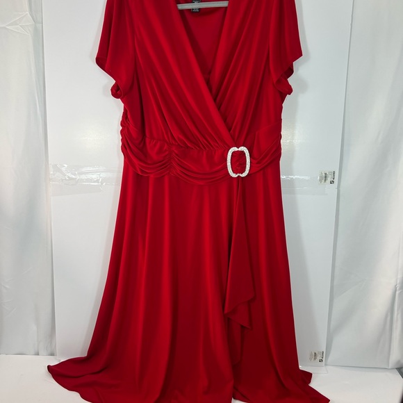 R&M Richards Vibrant Red Asymmetrical Dress - Picture 4 of 10